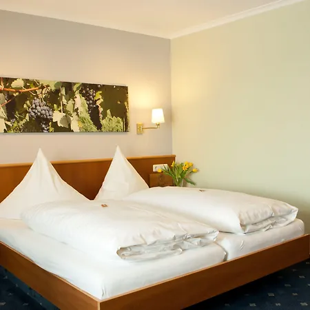 Zur Bretzel 3* Babenhausen (Hessen)