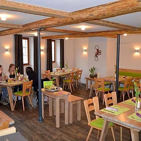 Zur Bretzel Hotel