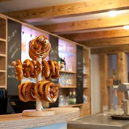 Zur Bretzel 3*