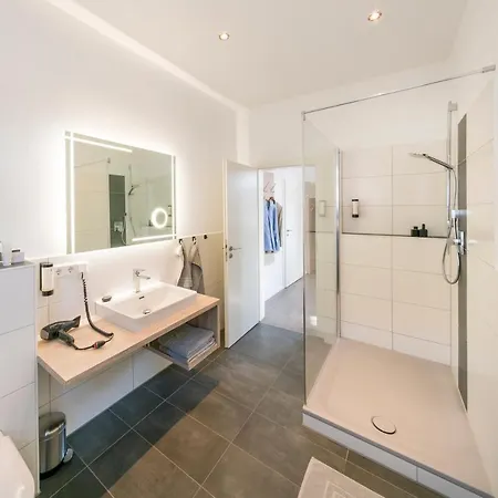 Zur Bretzel 3* Babenhausen (Hessen)