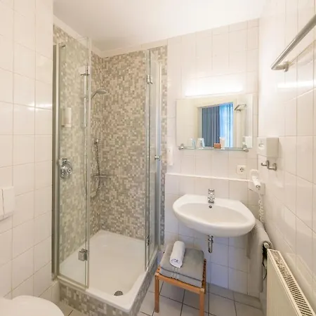 Zur Bretzel 3* Babenhausen (Hessen)